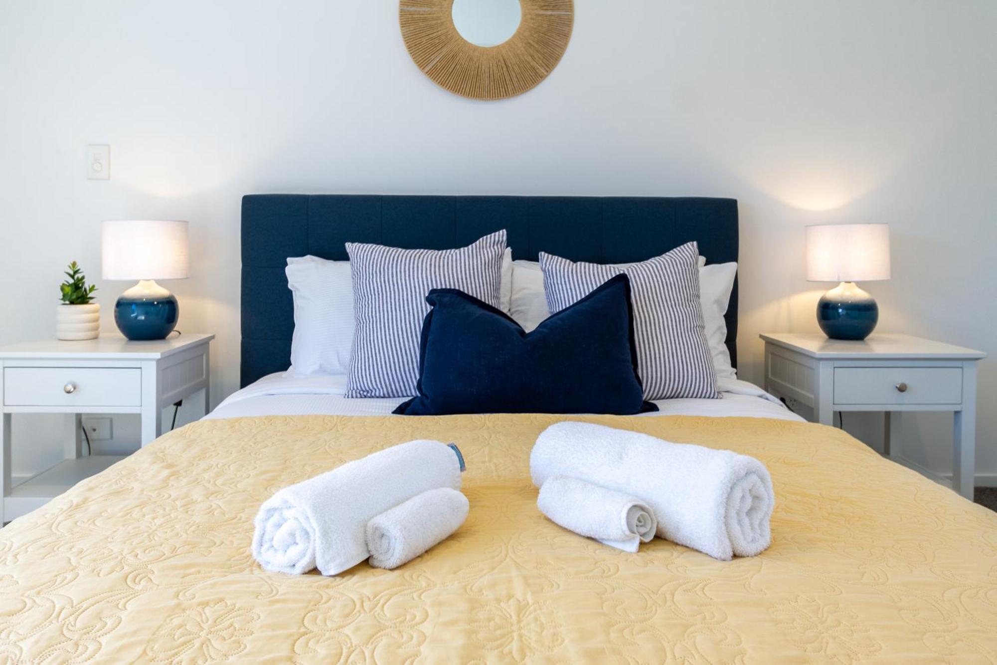 Two Bedroom, Two Bathroom Urban Oasis ไครสต์เชิร์ช ภายนอก รูปภาพ