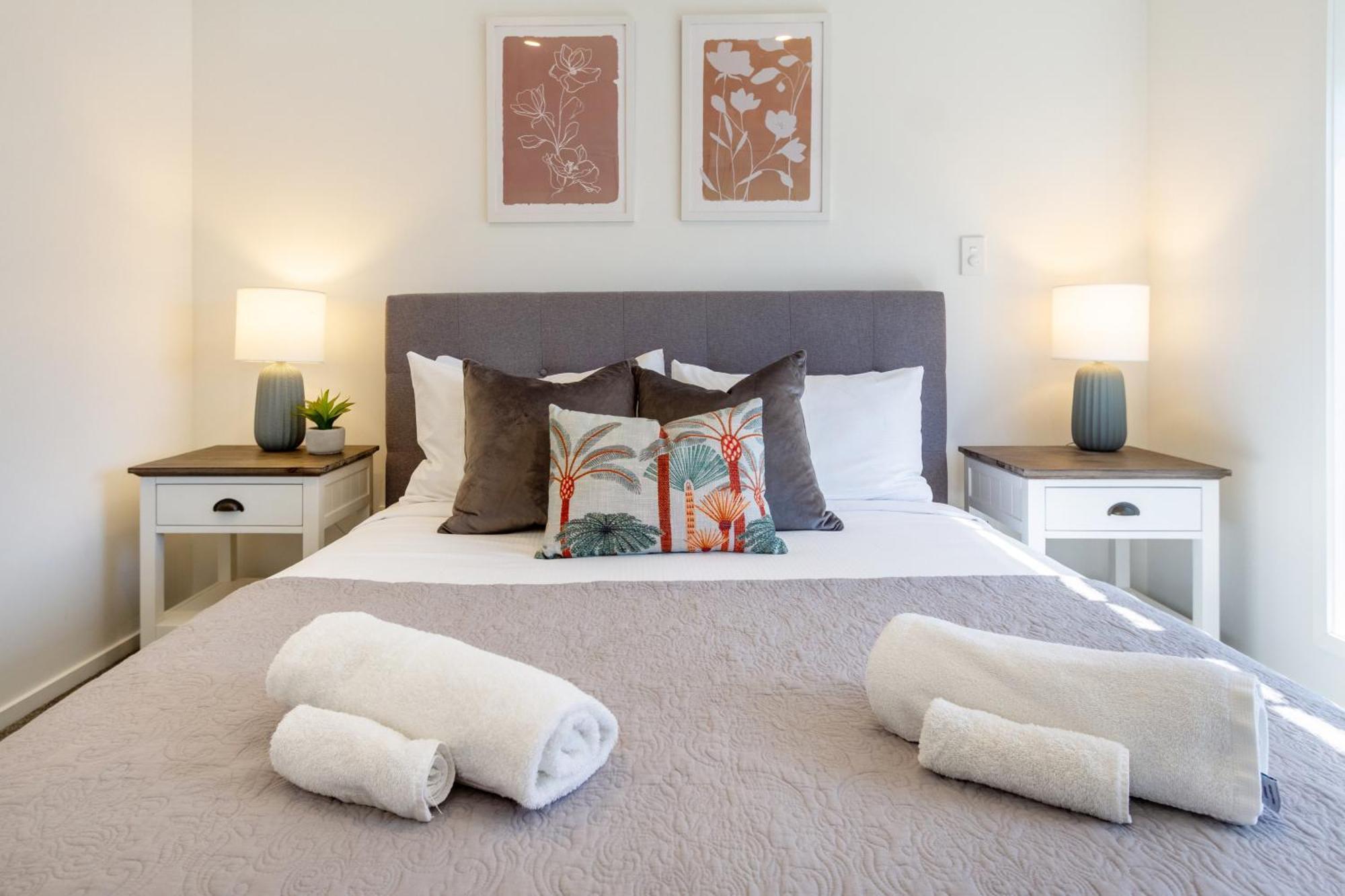 Two Bedroom, Two Bathroom Urban Oasis ไครสต์เชิร์ช ภายนอก รูปภาพ